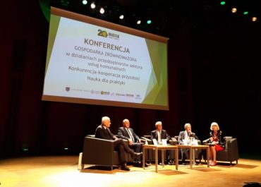 KONFERENCJA